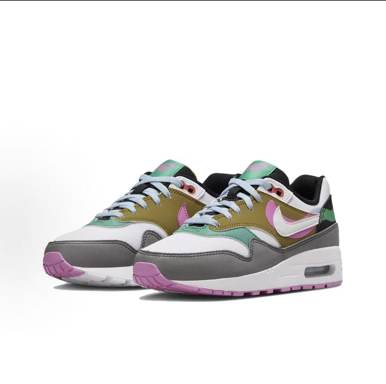 ナイキ オーセンティック エア マックス 1。快適で、さまざ - Nike Shoes Air Max 90 のレビューと価格